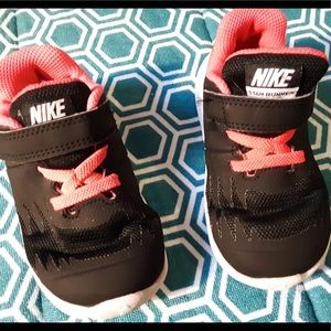 Nike Toddler sneakers